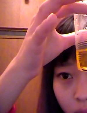 Japanese Piss Fetish Porn - CATCHING A TINKLE