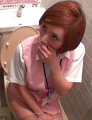 Japanese Piss Fetish Porn - Asian Girls Pissing Uncensored - Fart, Pee and Flow 4
