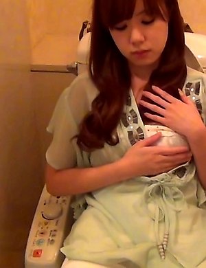 Japanese Piss Fetish Porn - Asian Girls Pissing Uncensored - Explore Me