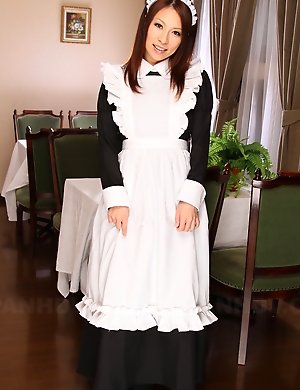 Sweet Asian darling Himeki Kaede