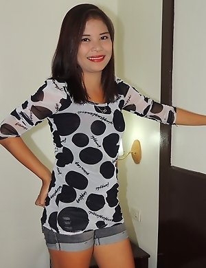 Cute Filipina Maicy