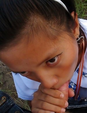 Filipina schoolgirl Sally