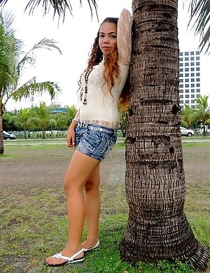 Chubby Filipina Khate