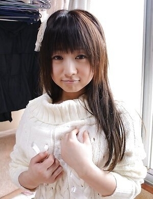 Miku Tamaru in sweater sucks cock so fine and pours cum in her palm.