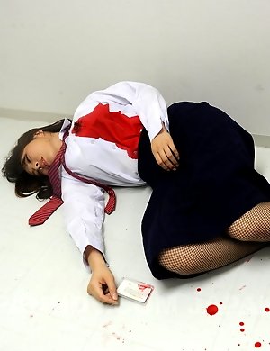 Kinky prison guard gets eliminated