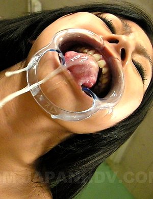 Hot babe Sayaka gets dominated good