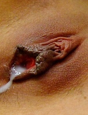 You Shiraishi gives head on bed