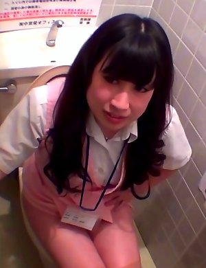 Japanese Piss Fetish Videos - Girls Pissing - Pissing Fish #2